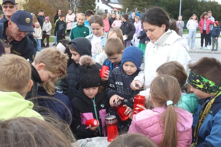 PRIŽIG SVEČ ZA ŽRTVE PROMETNIH NESREČ 11 FOTO LJUBO VUKELIČ
