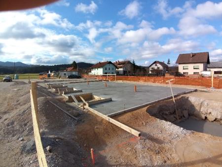 2 F: Boštjan Otoničar