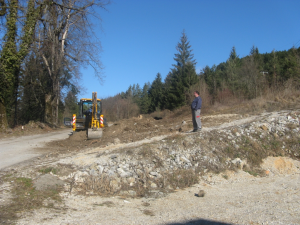 UREDITEV PARKIRIŠČA NAD BALINIŠČEM V CERKNICI, 2012