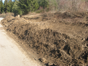 UREDITEV PARKIRIŠČA NAD BALINIŠČEM V CERKNICI, 2012
