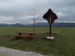 POSTAVITEV MIZE IN KLOPI PRI LIPCI