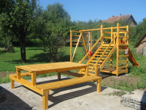  Ureditev otroškega igrišča v Slivicah