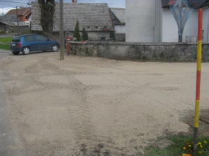  UREDITEV PARKIRIŠČA PRI POKOPALIŠČU V GORENJIH OTAVAH