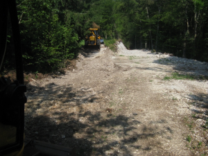 Ureditev poljske poti Gorenje Otave-Kranjče - Vir: Občina Cerknica Datum: 05.08.2013